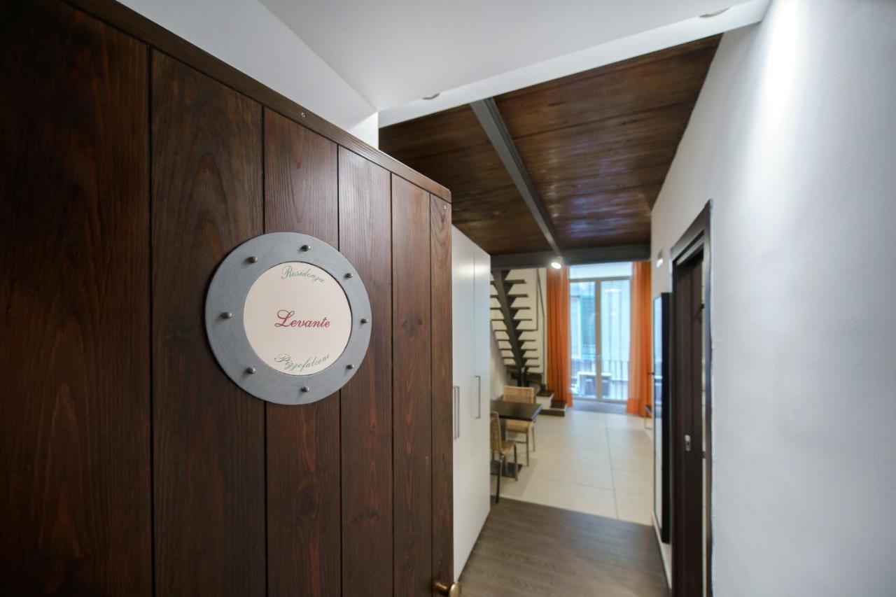 נאפולי Residenza Pizzofalcone מראה חיצוני תמונה