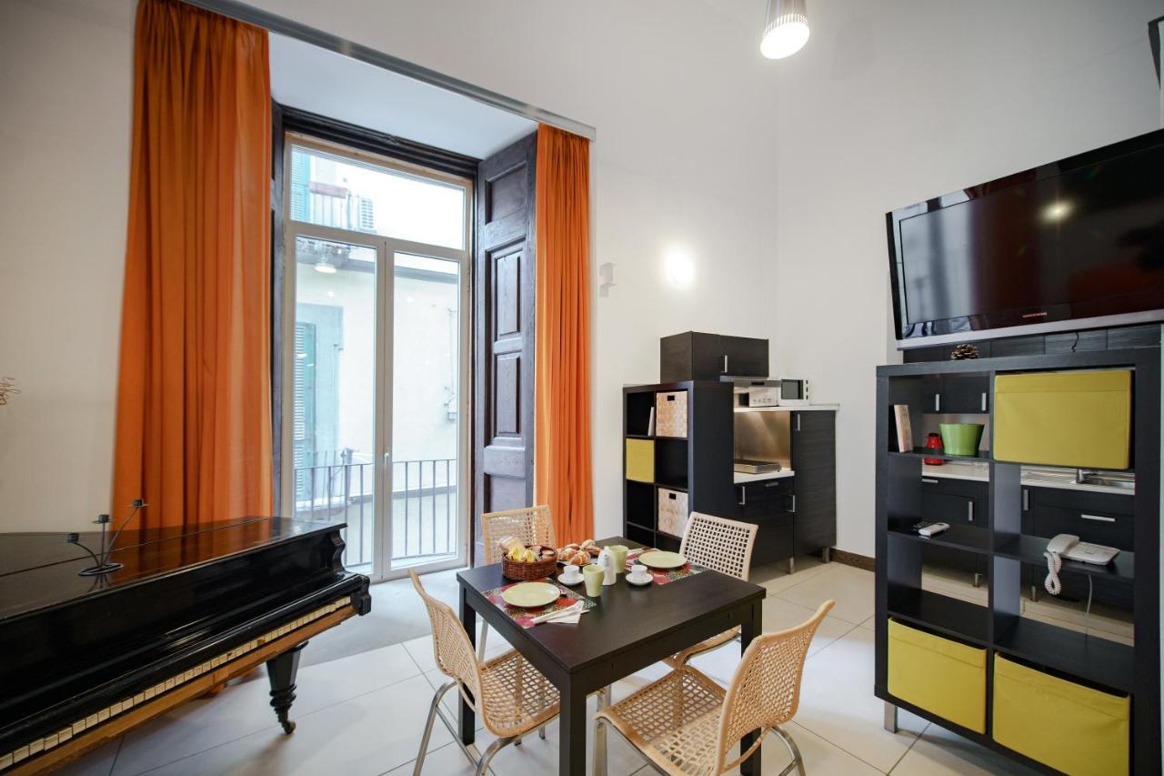 נאפולי Residenza Pizzofalcone מראה חיצוני תמונה